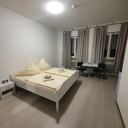 Bora Gmbh 招待所 *