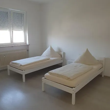 Bora Gmbh 招待所 *